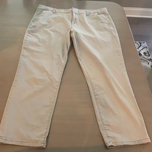 Ana chino crop never worn- just purchased on here and they don’t fit me